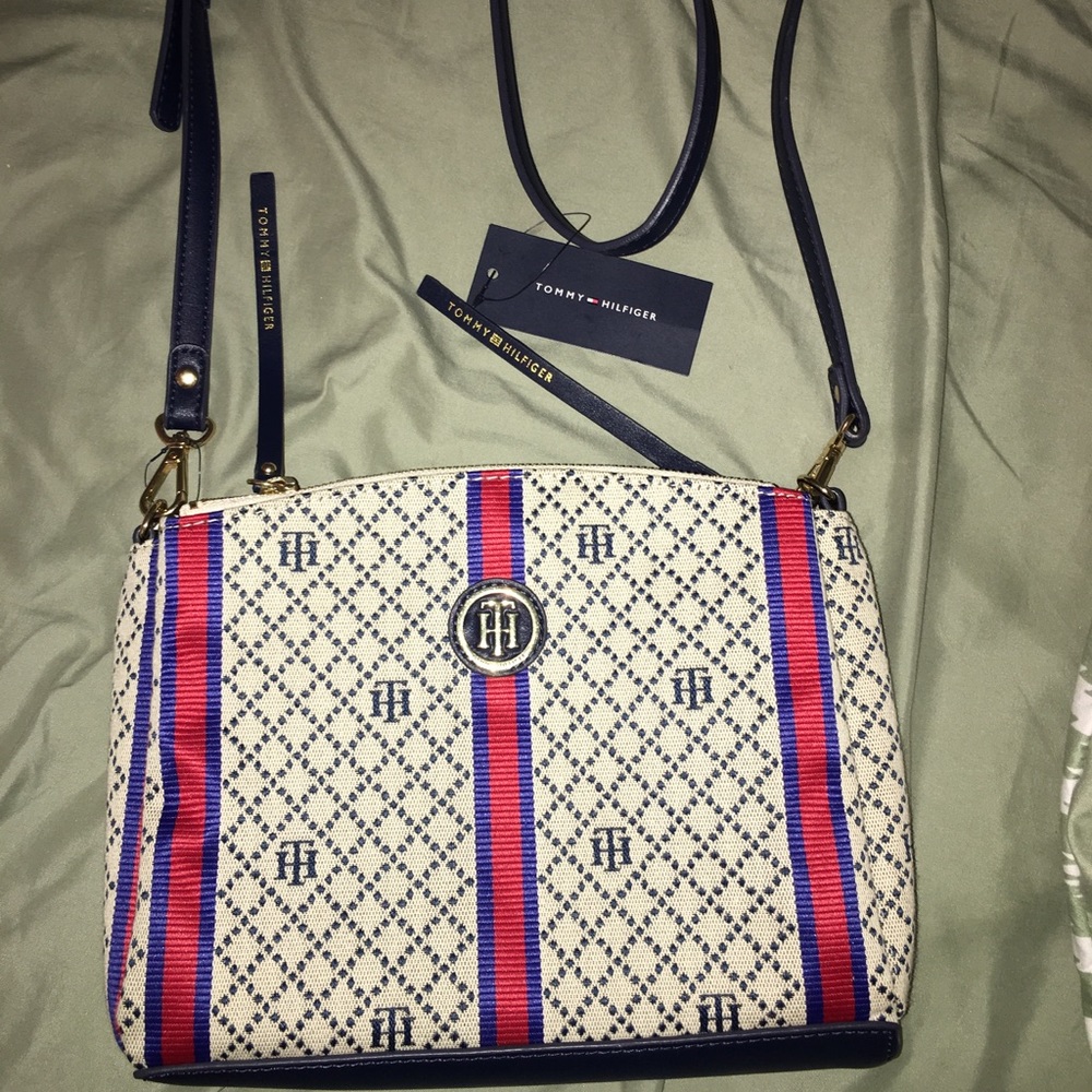 Tommy Hilfiger Purse